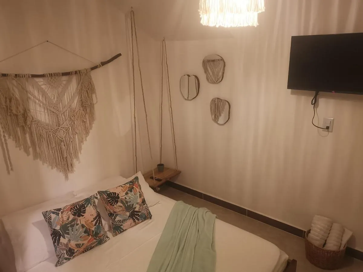 La Lunar Un Espacio Ideal Para Trabajar Y Conocer Medellín 0*,