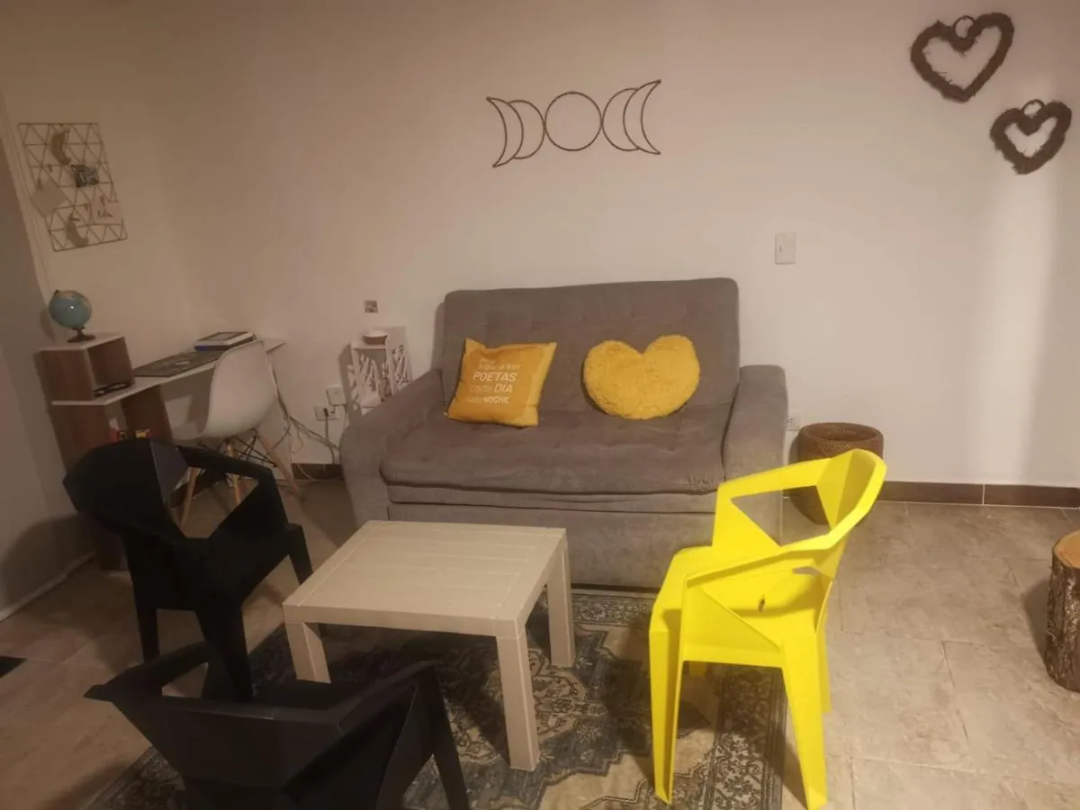 Apartamento La Lunar Un Espacio Ideal Para Trabajar Y Conocer Medellín
